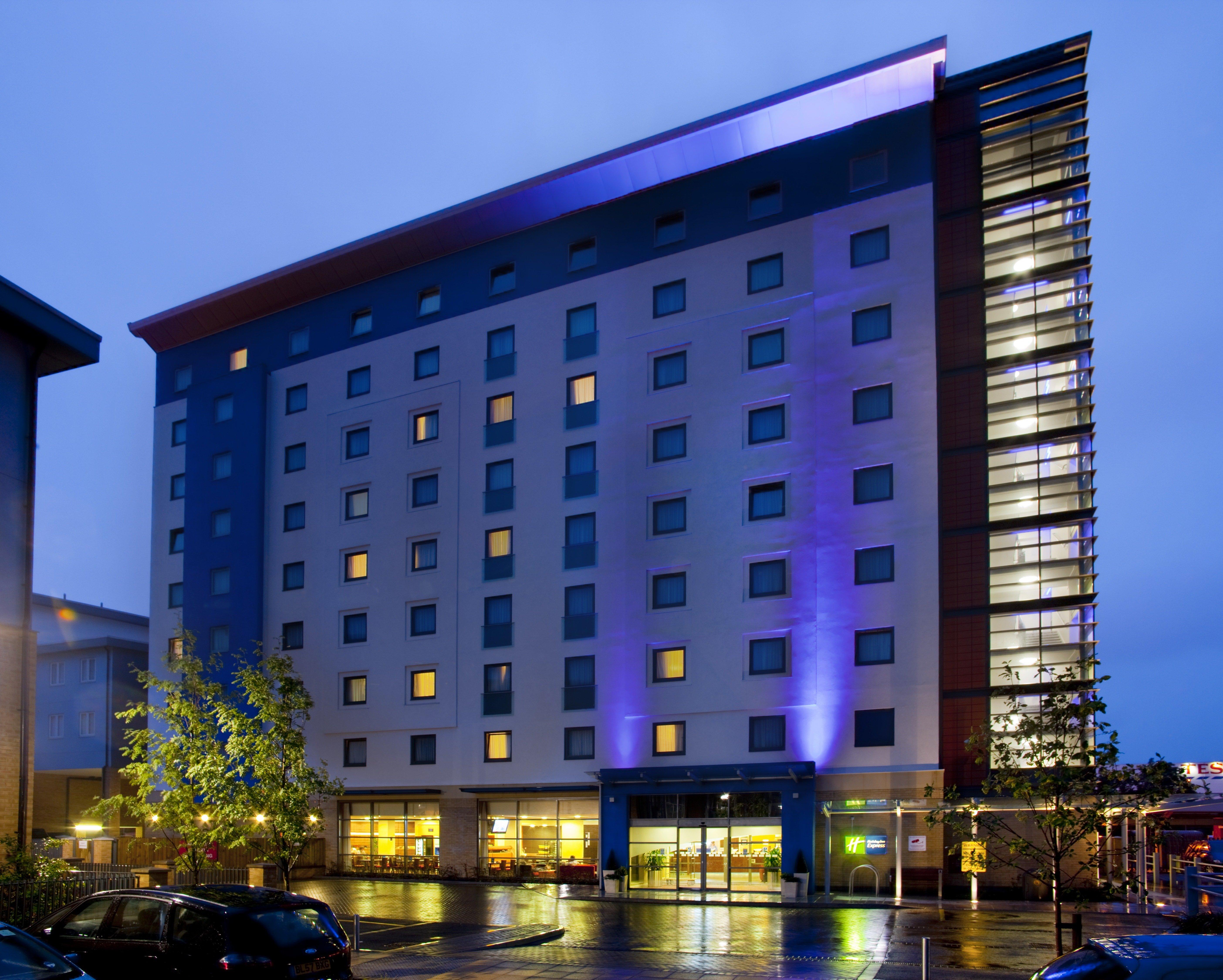 Holiday Inn Express Σλόουθ Εξωτερικό φωτογραφία